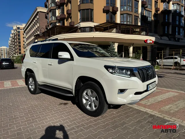 Toyota Land Cruiser Prado - фото 3