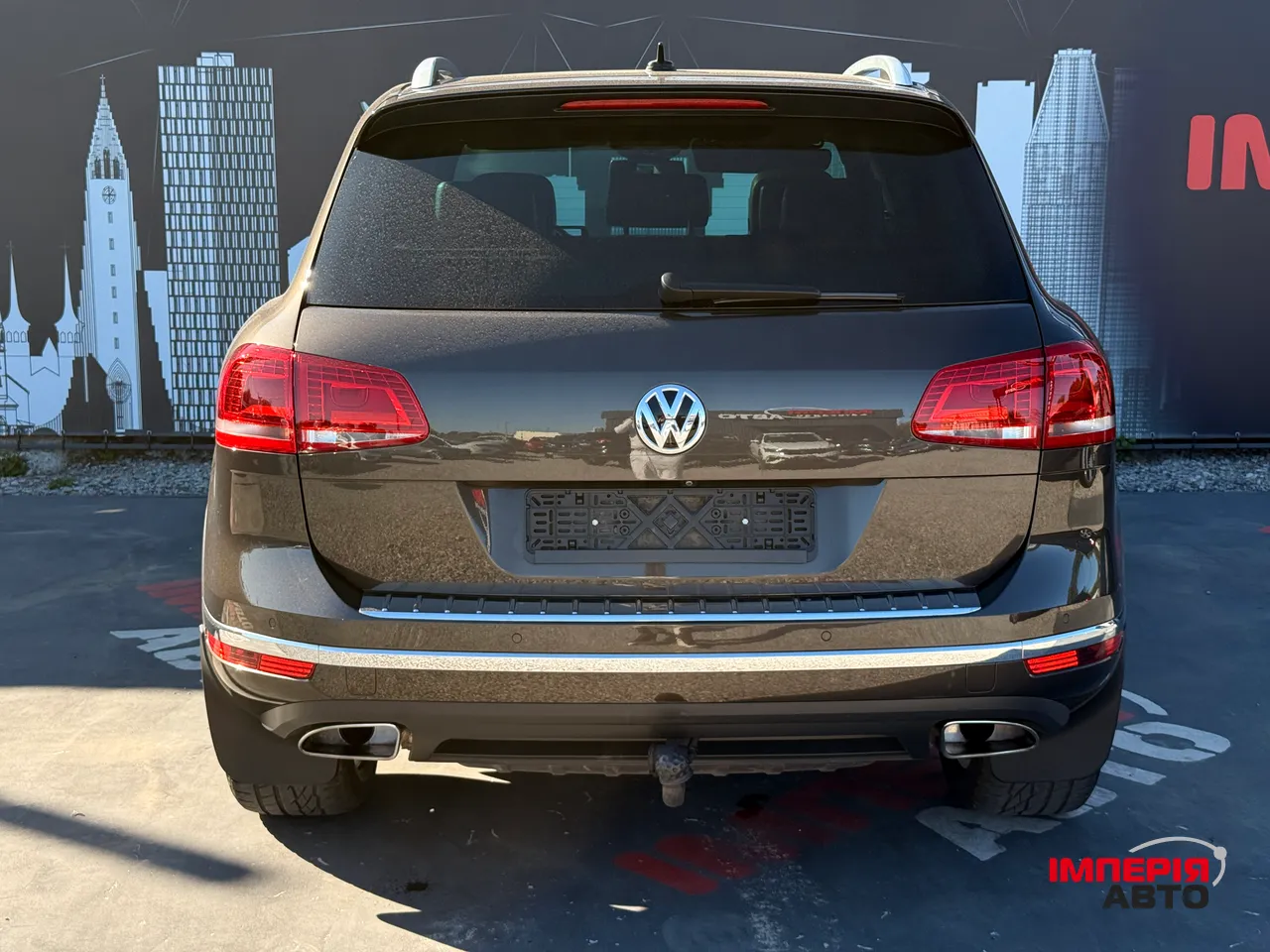 Volkswagen Touareg - фото 5