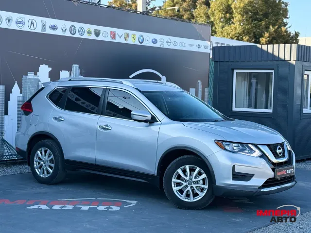 Nissan Rogue - фото 1