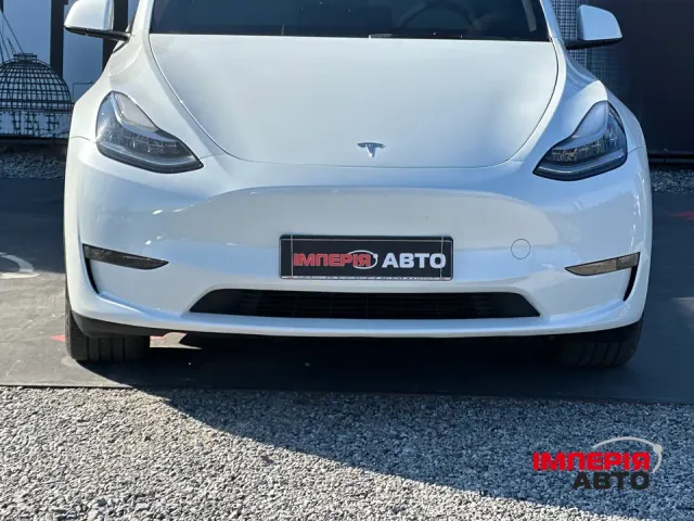 Tesla Model Y - зображення 2