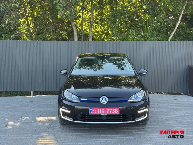 Volkswagen Golf - фото 2