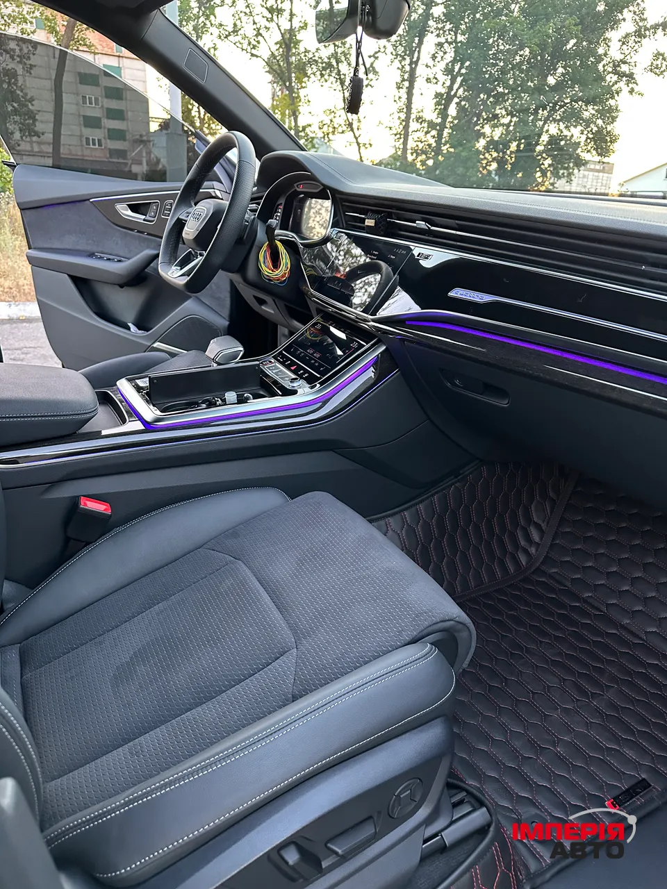 Audi SQ8 - фото 51