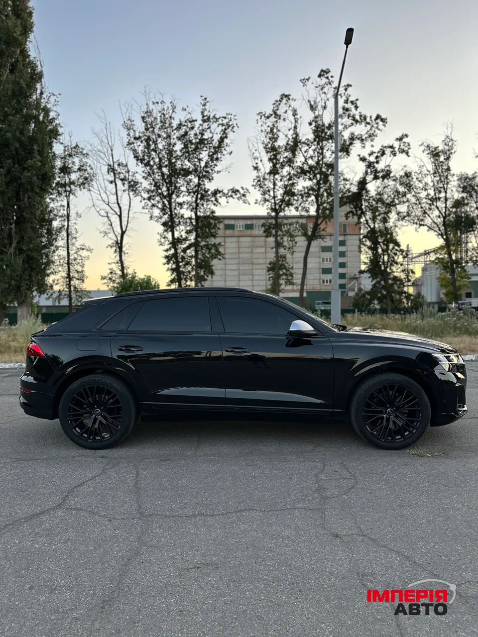 Audi SQ8 - фото 21