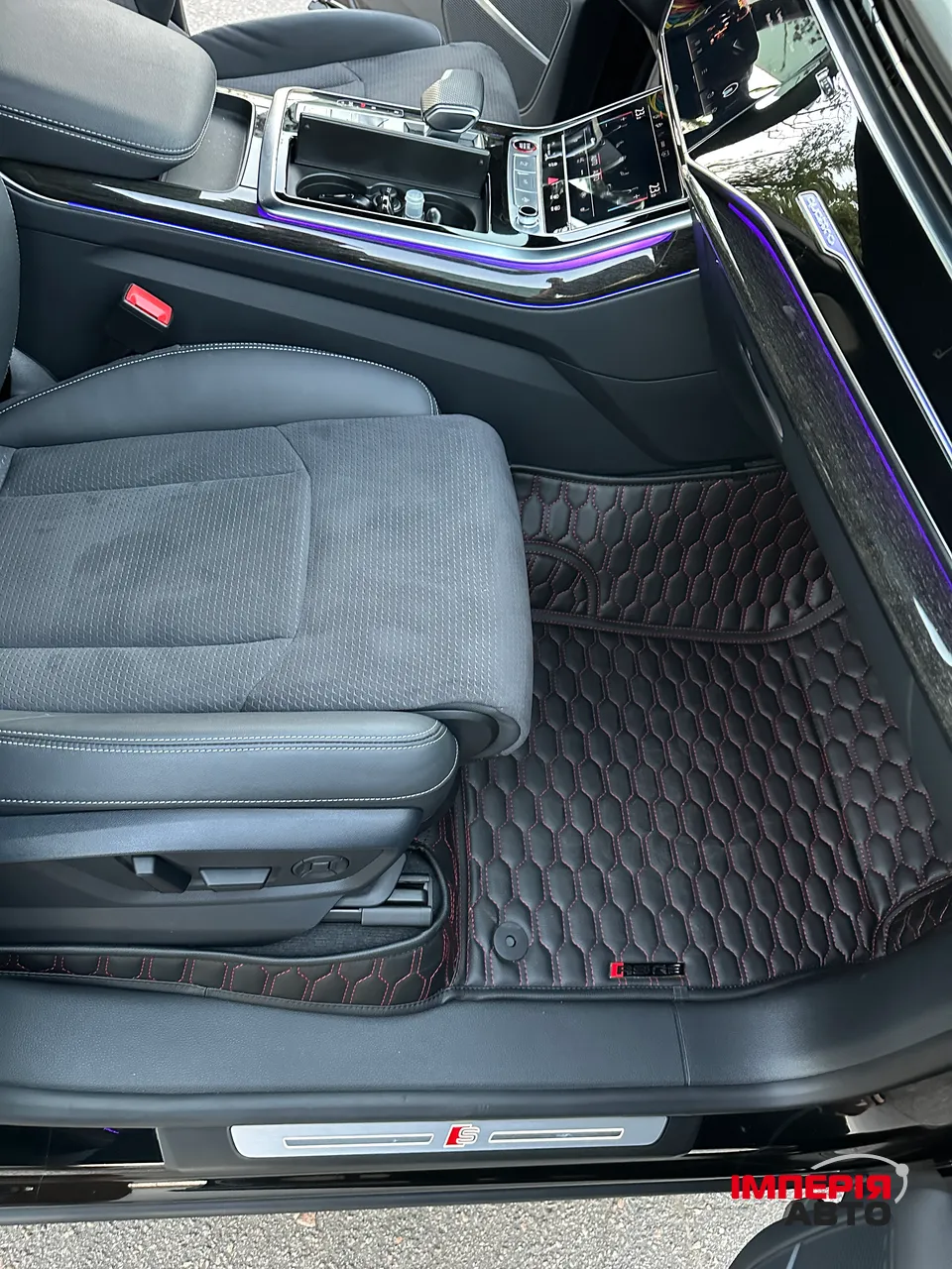 Audi SQ8 - фото 55