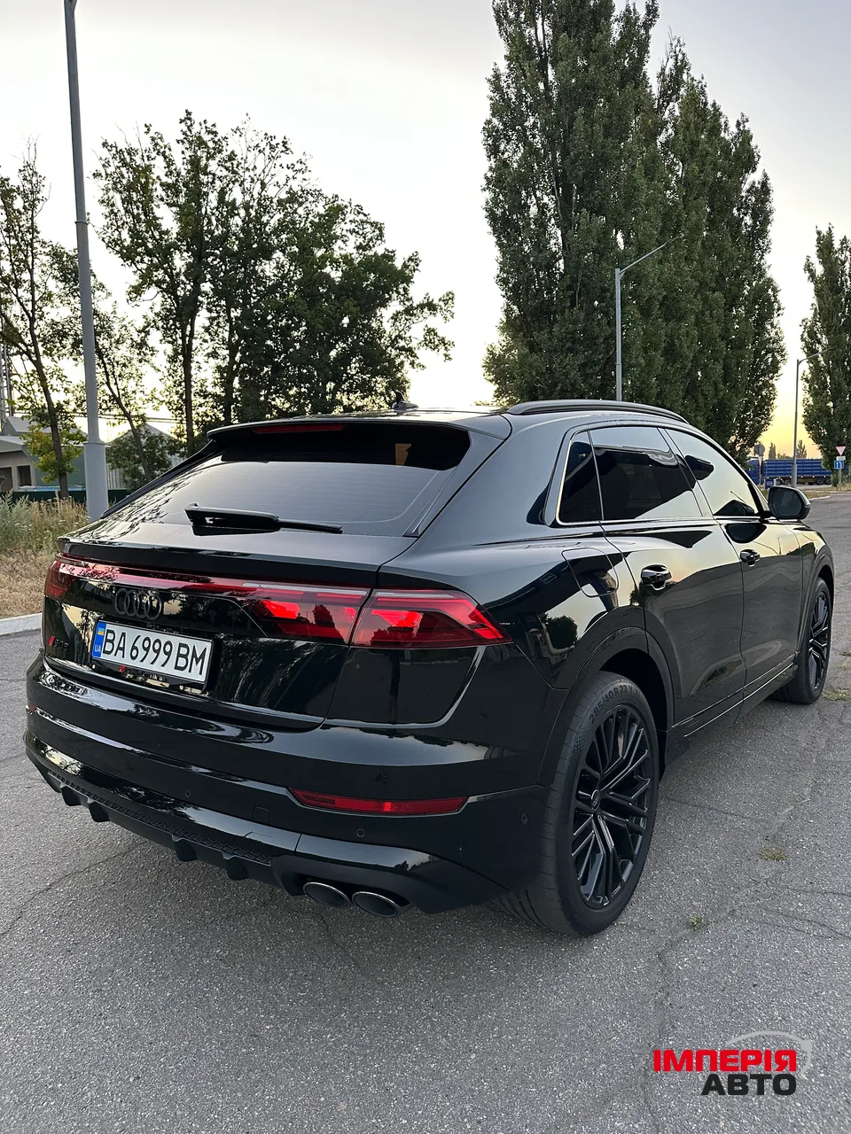 Audi SQ8 - фото 15