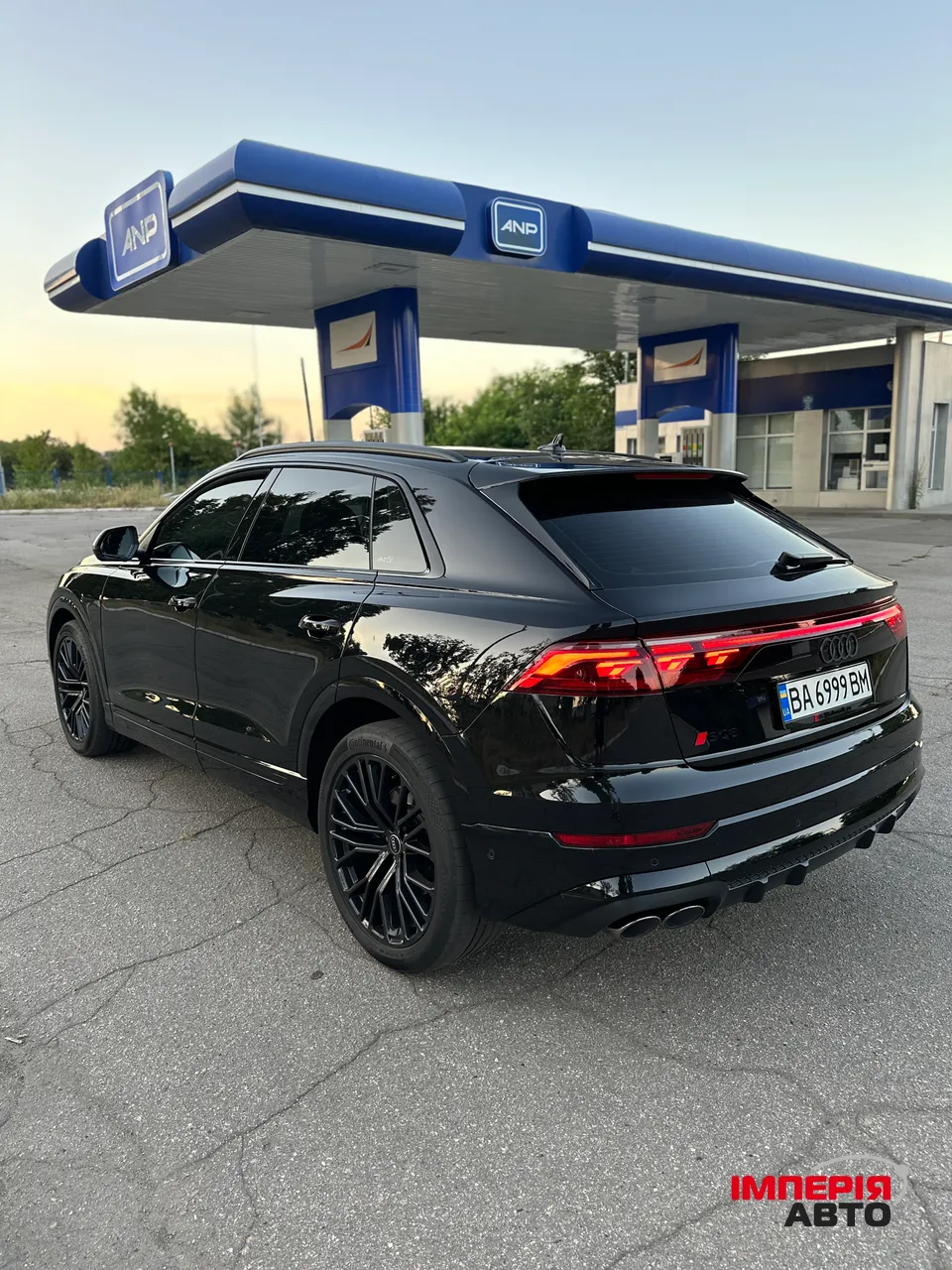 Audi SQ8 - фото 18