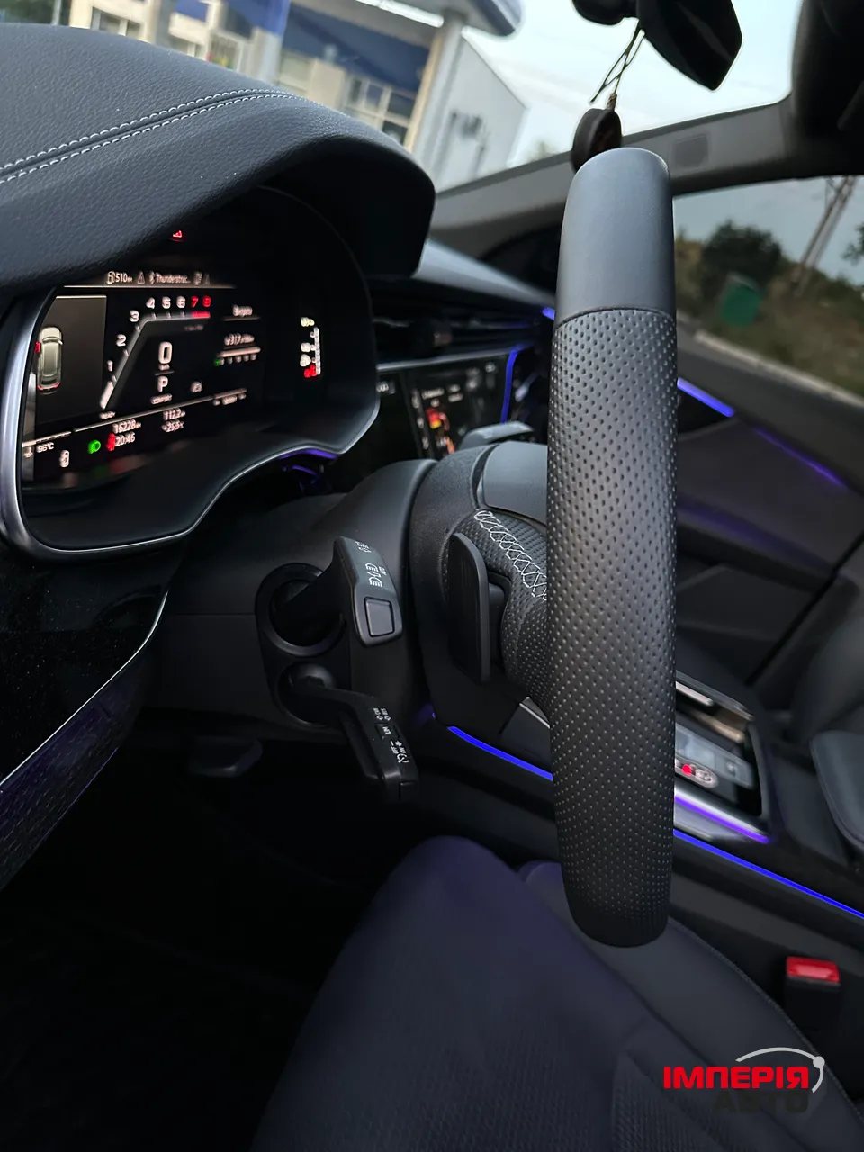 Audi SQ8 - фото 31