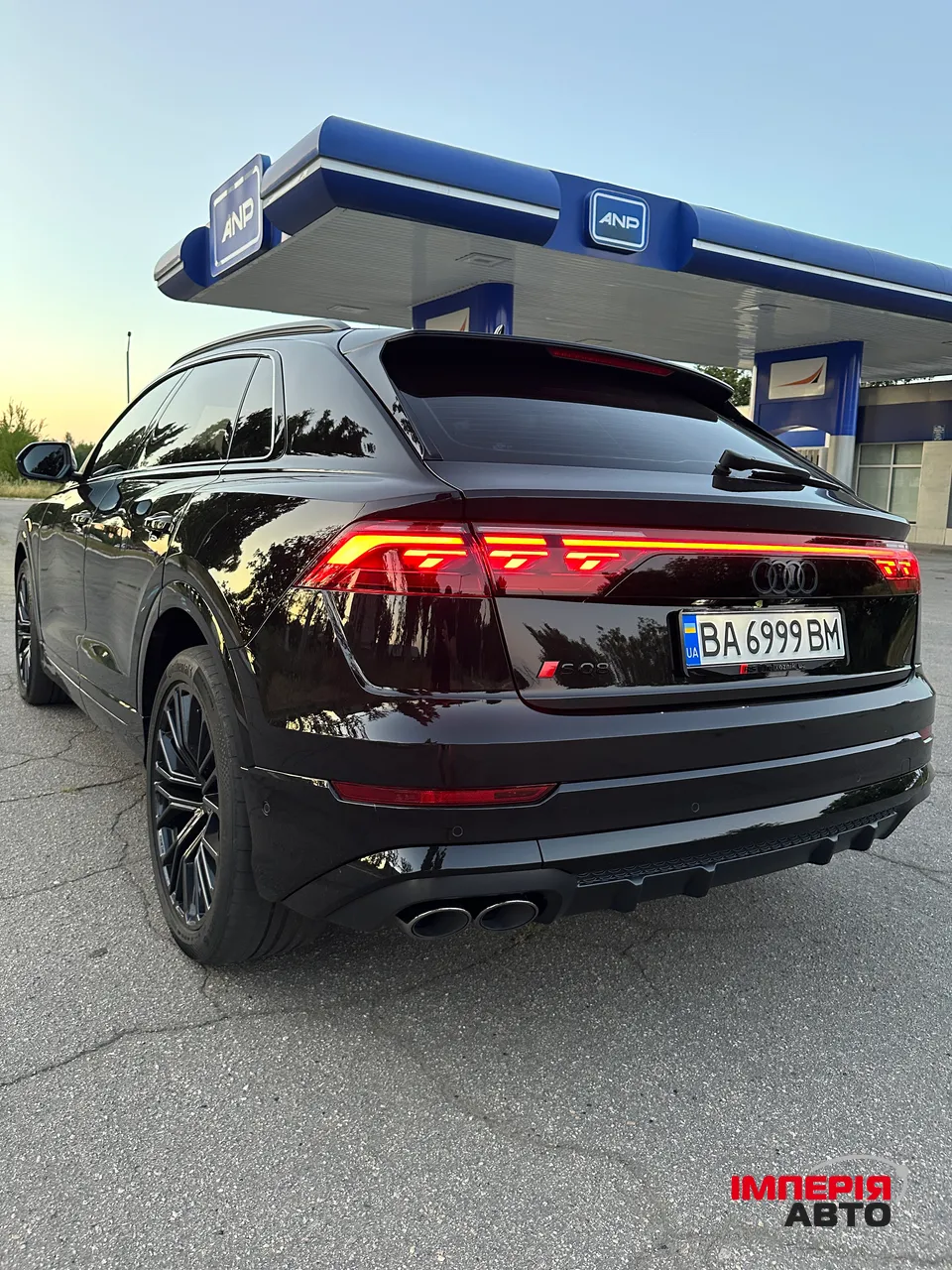 Audi SQ8 - фото 30