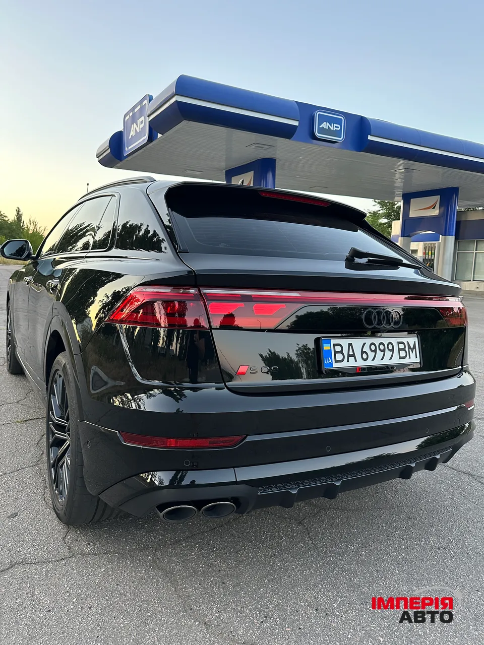 Audi SQ8 - фото 11