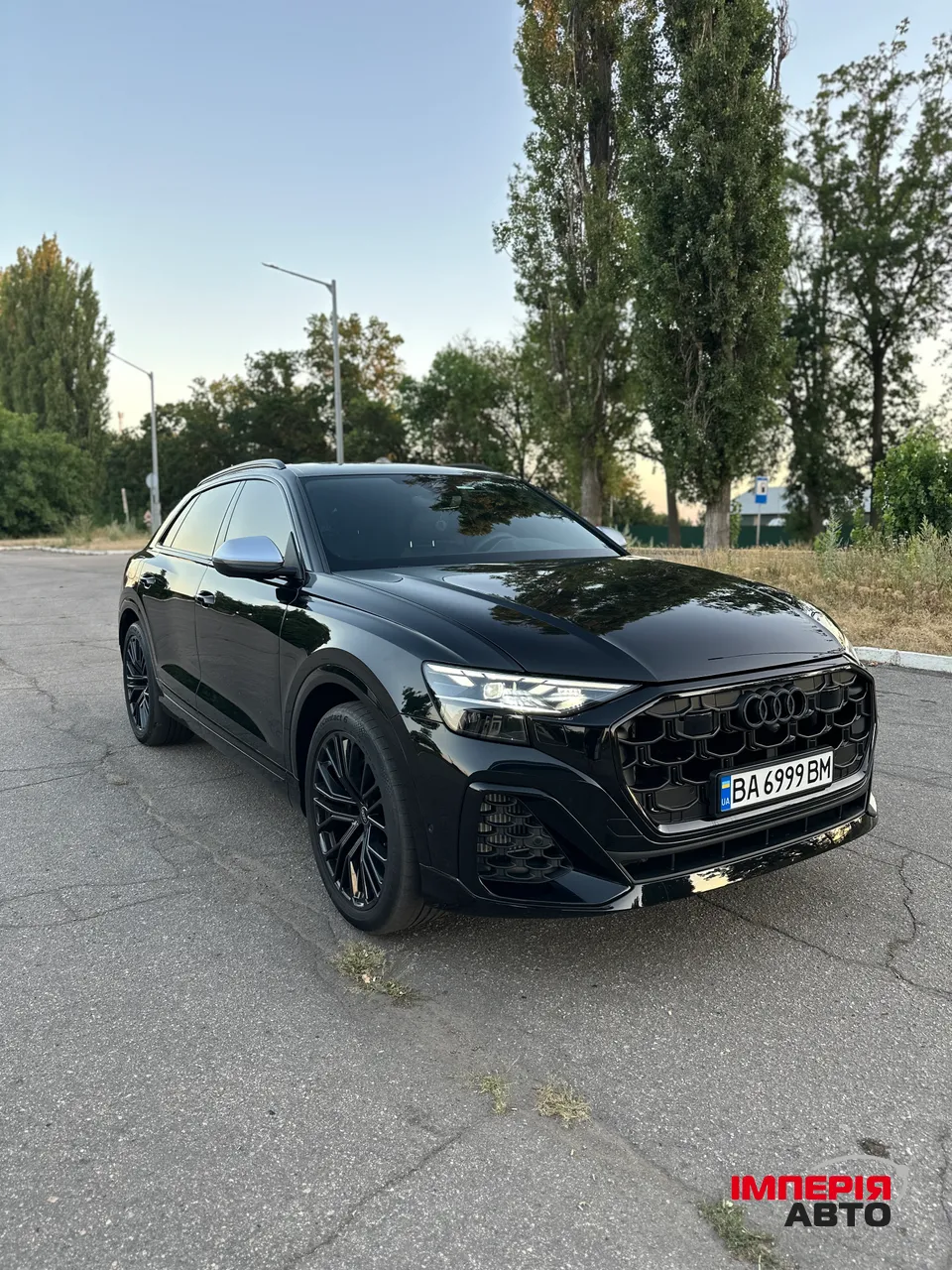 Audi SQ8 - фото 1