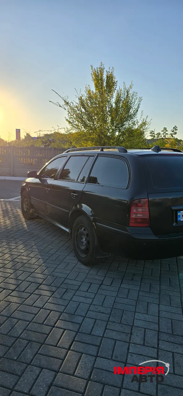 Skoda Octavia - фото 2