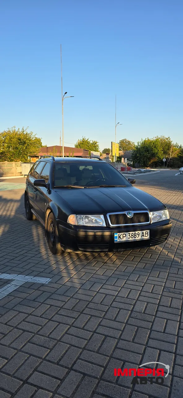 Skoda Octavia - фото 1