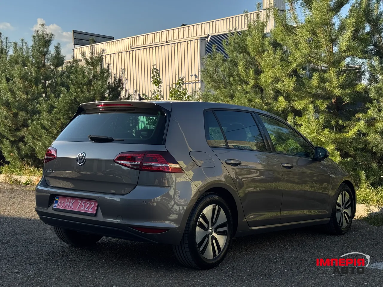 Volkswagen Golf - фото 4