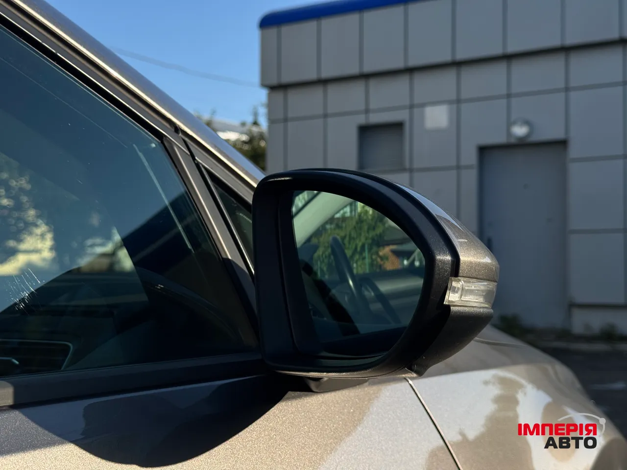 Volkswagen Golf - фото 6