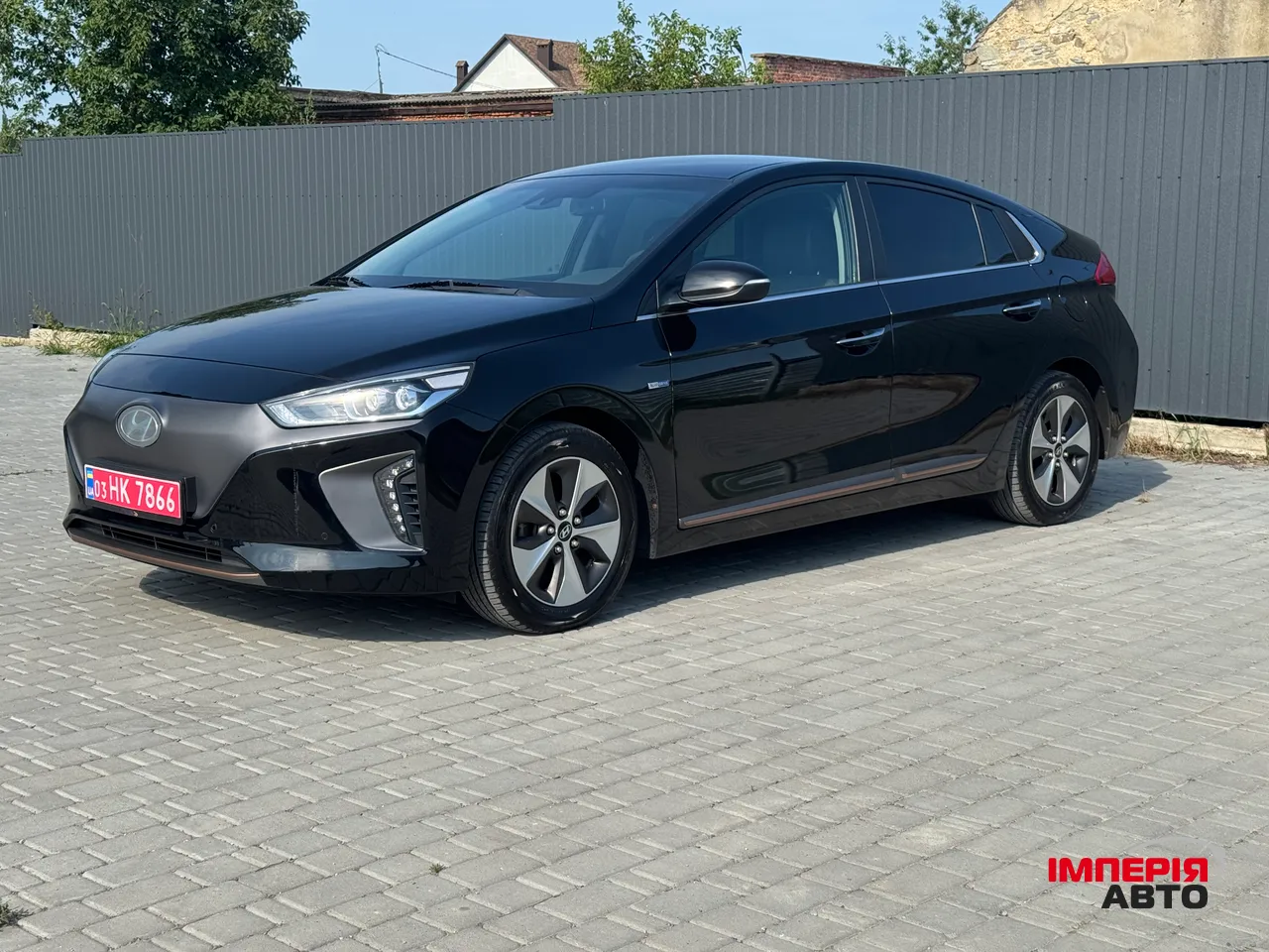 Hyundai IONIQ - фото 3
