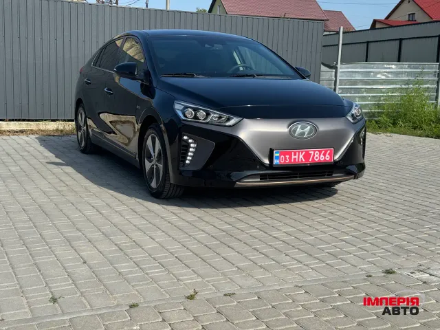 Hyundai IONIQ - фото 1