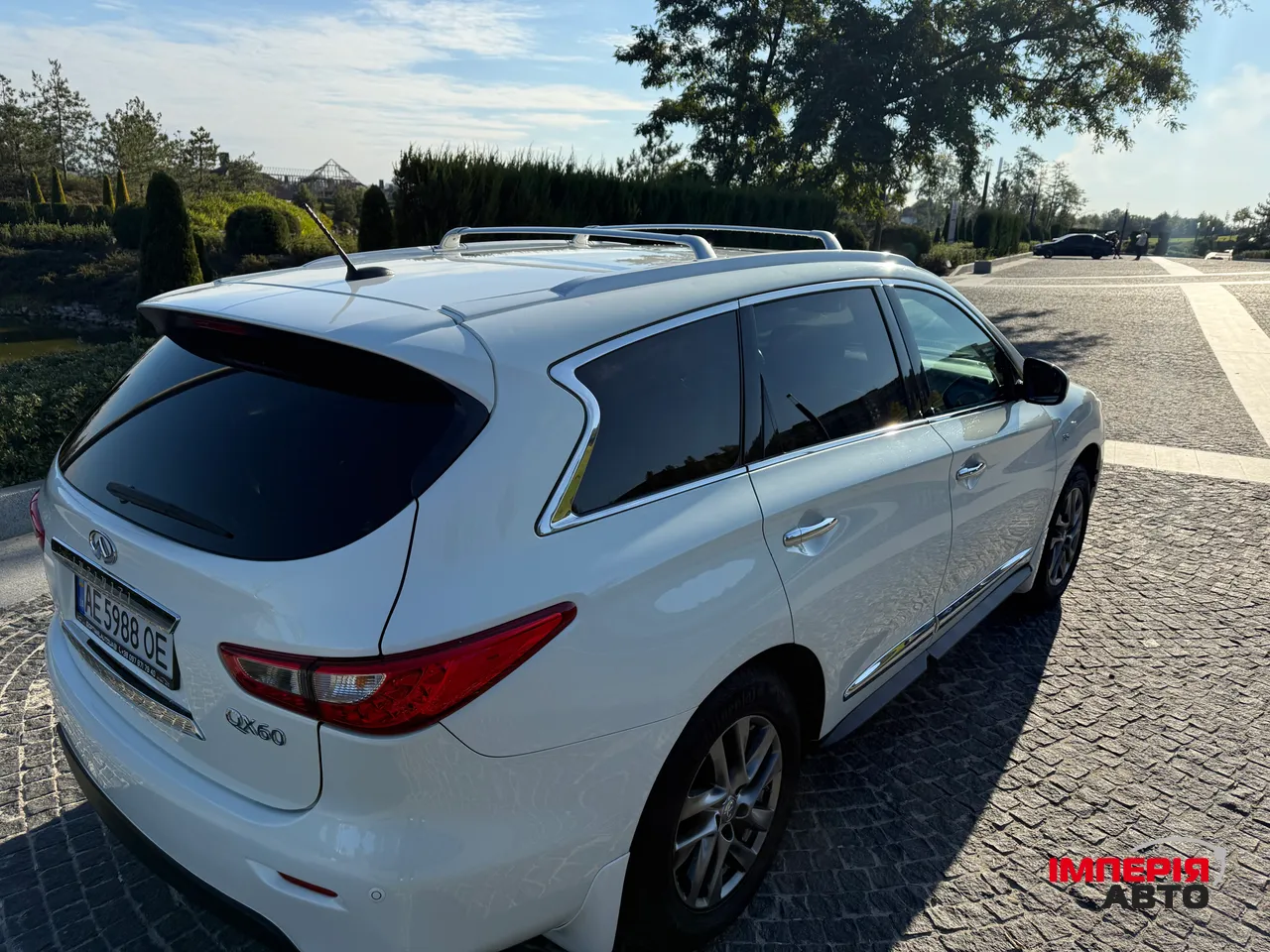 Infiniti QX60 - фото 8