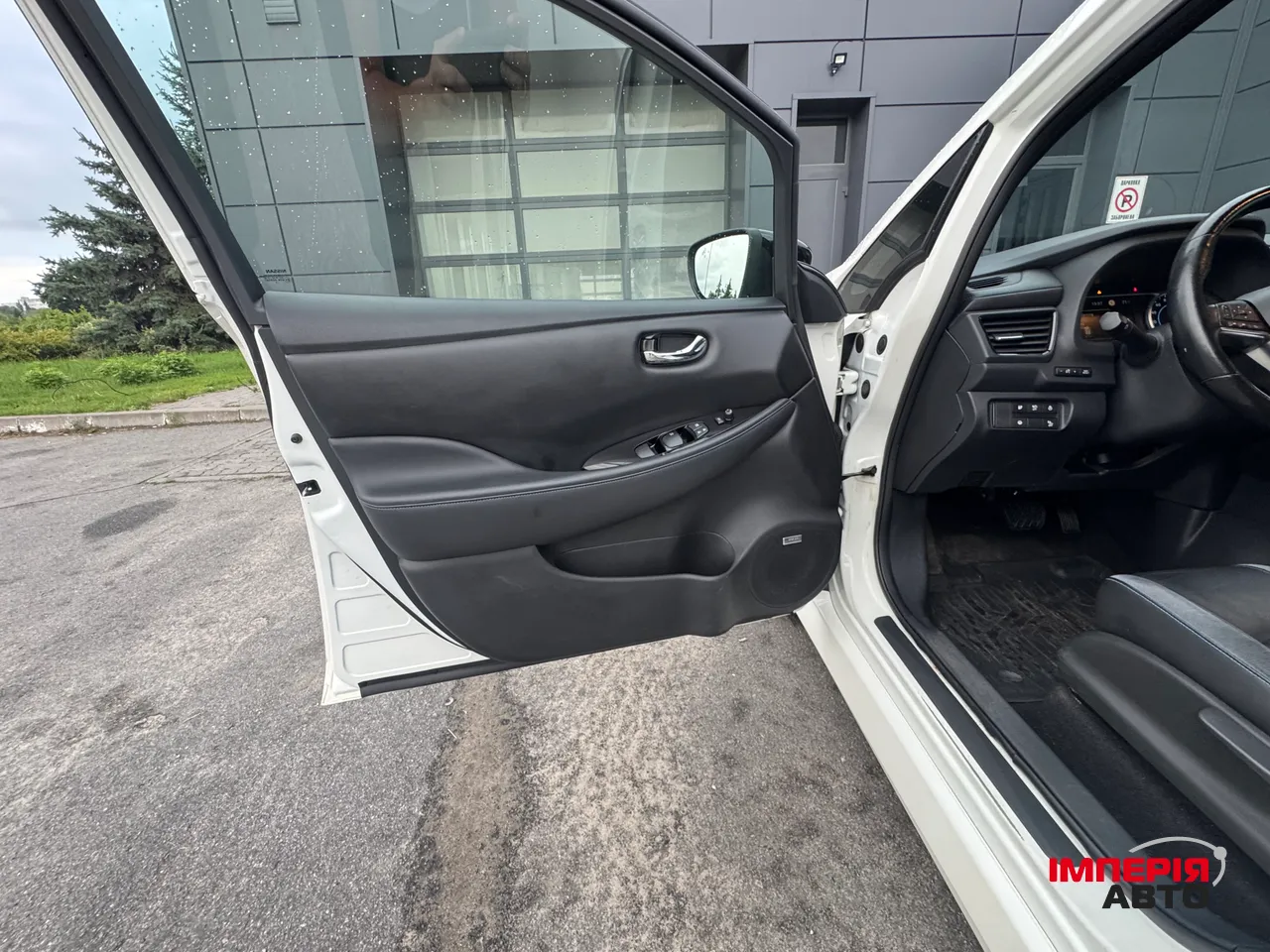 Nissan Leaf - фото 9