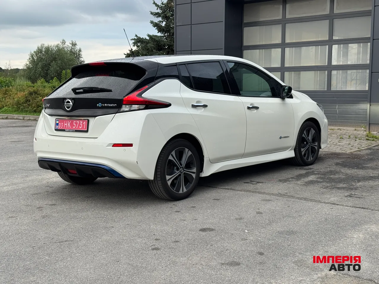 Nissan Leaf - фото 4