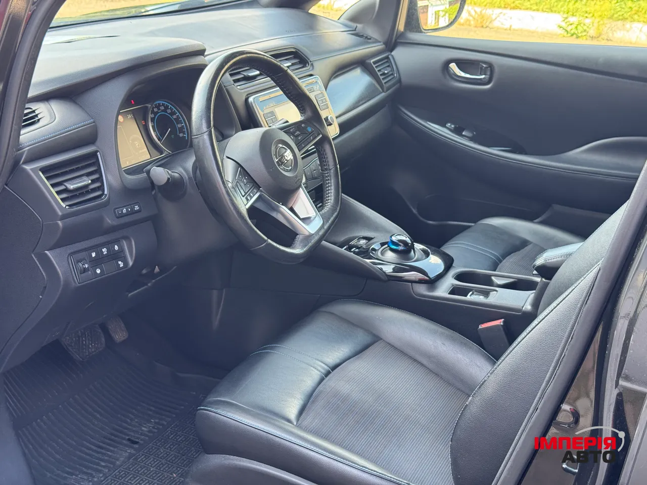 Nissan Leaf - фото 9