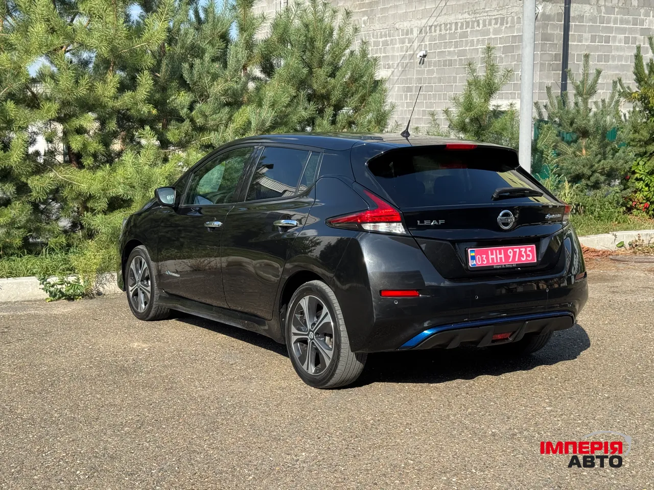 Nissan Leaf - фото 4