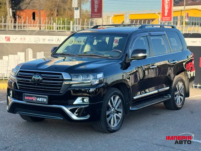 Toyota Land Cruiser - фото 1