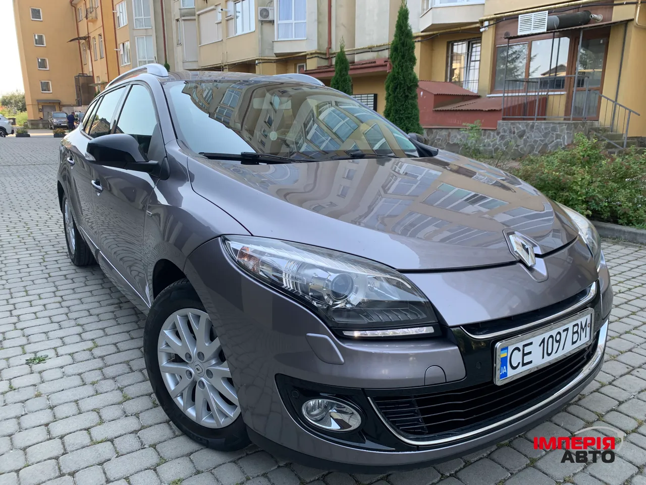 Renault Megane - фото 25