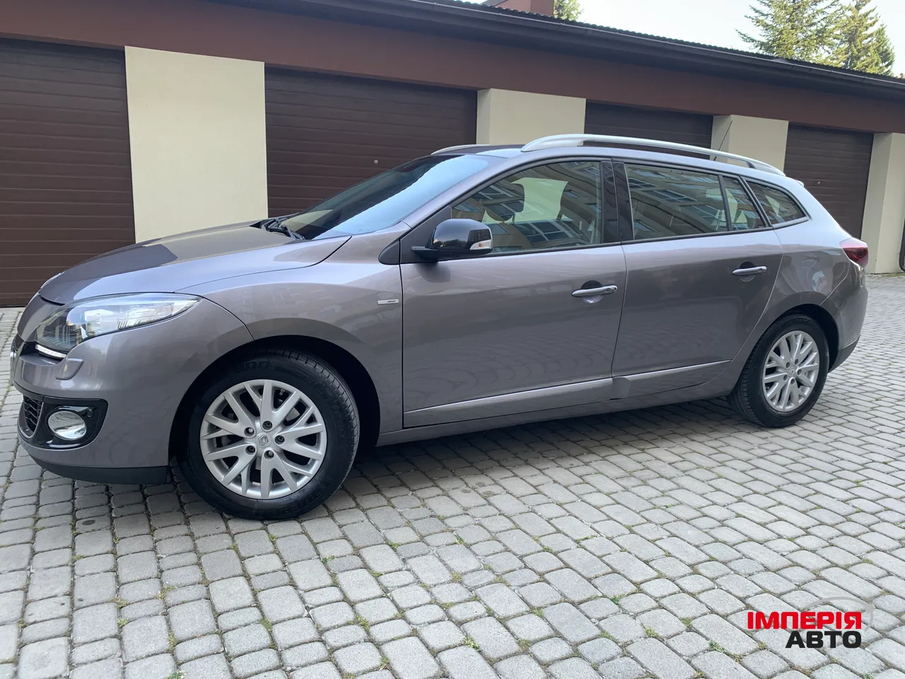 Renault Megane - фото 2