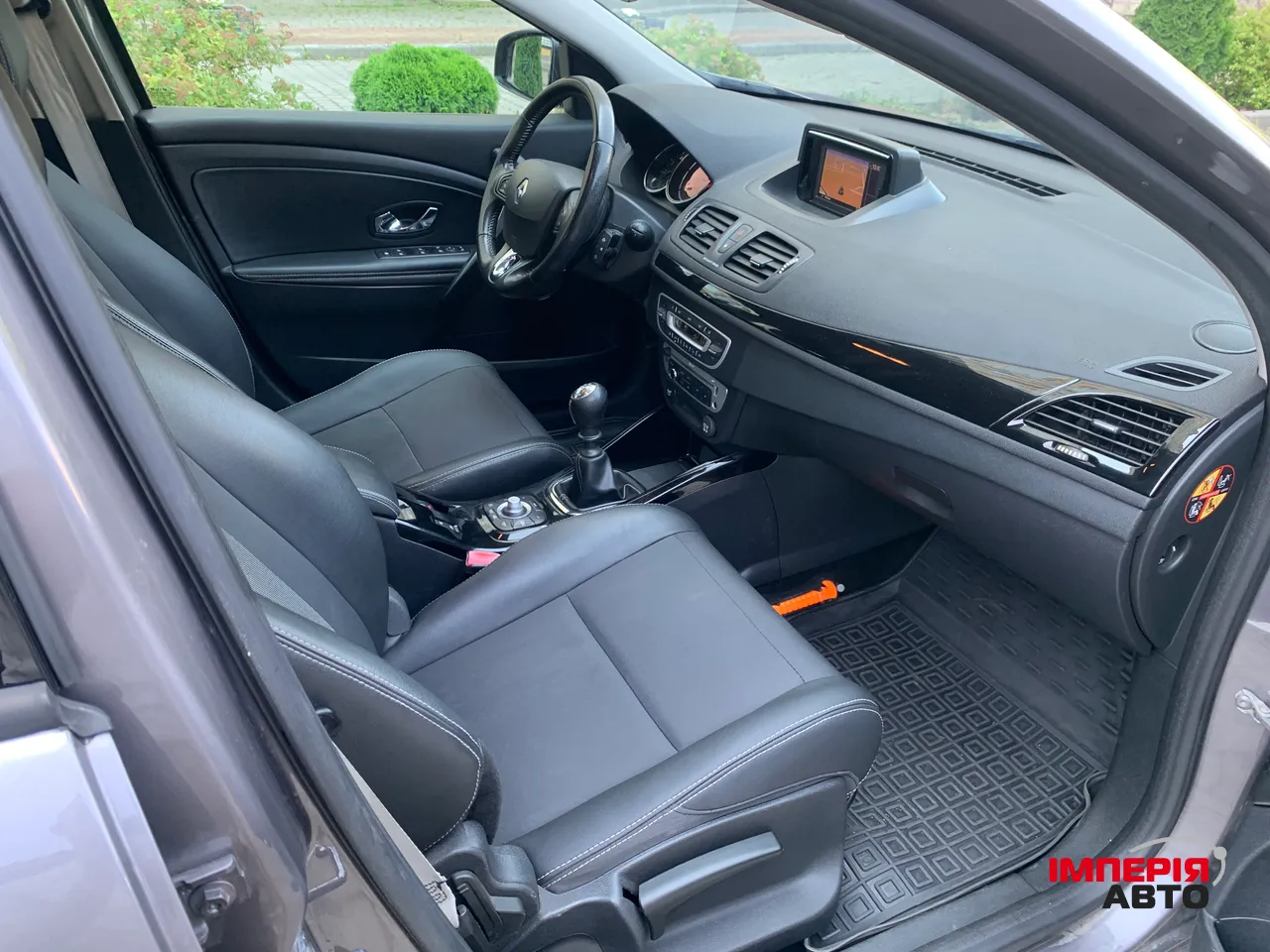 Renault Megane - фото 40