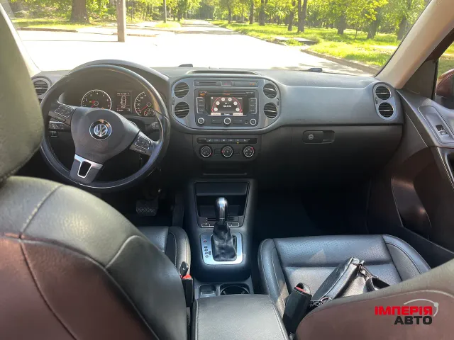 Volkswagen Tiguan - фото 3