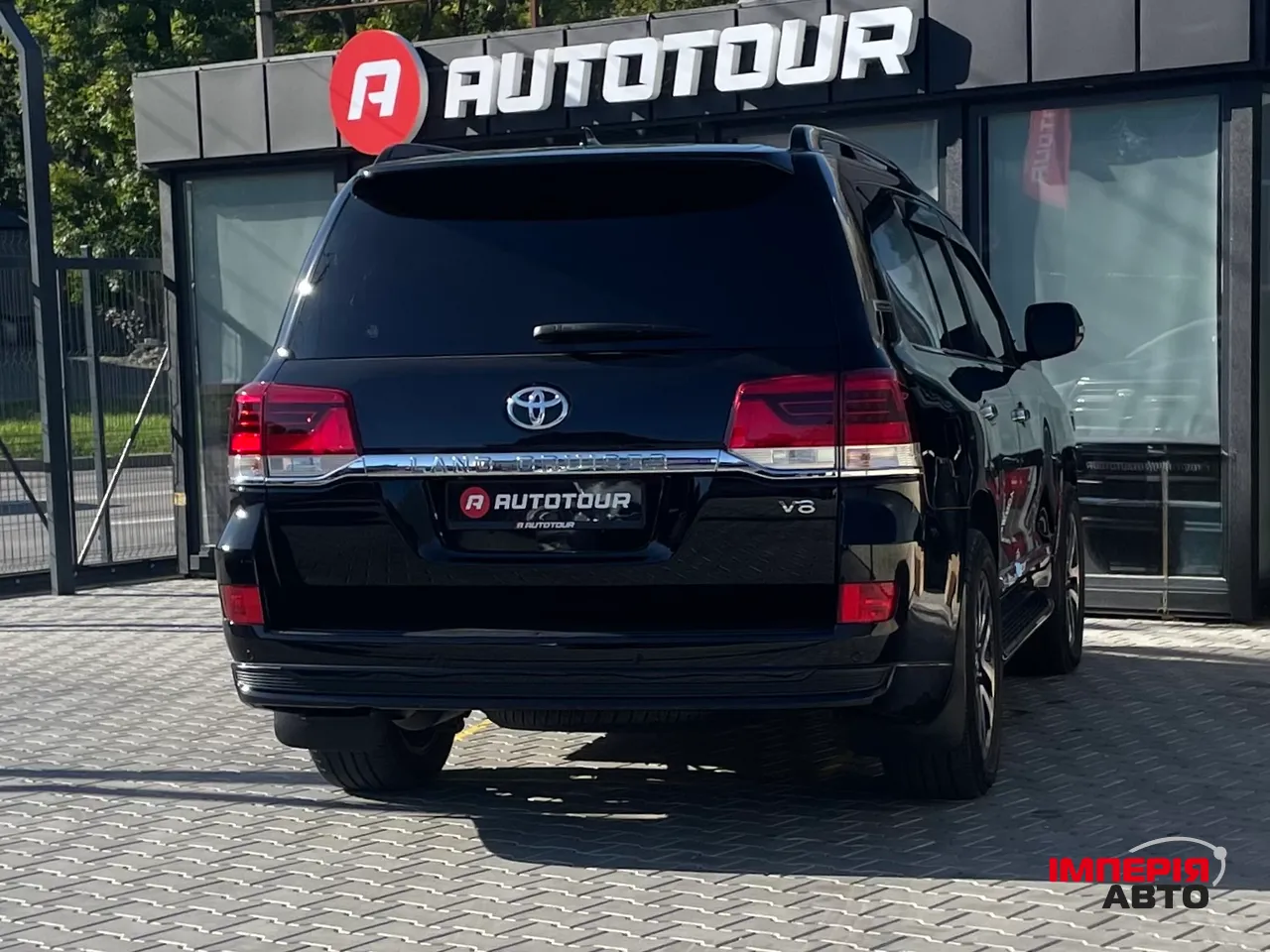 Toyota Land Cruiser - фото 9