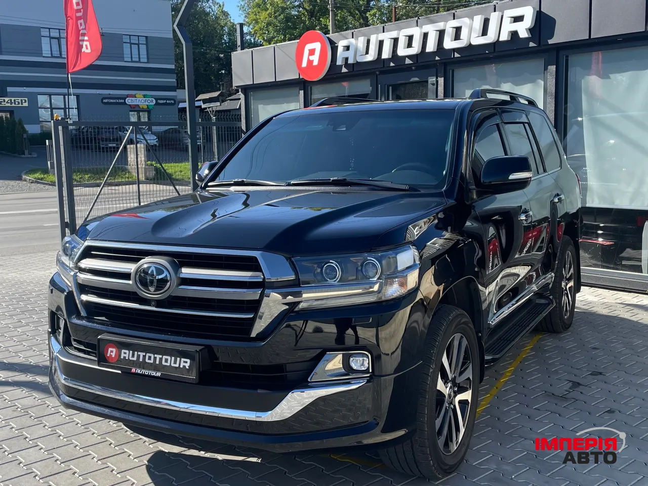 Toyota Land Cruiser - фото 2