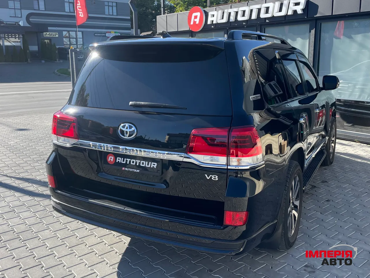 Toyota Land Cruiser - фото 8