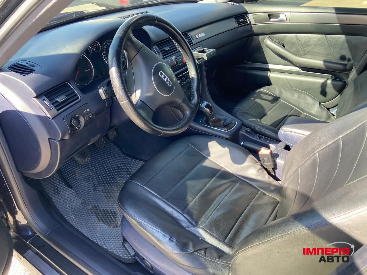 Audi A6 - фото 14