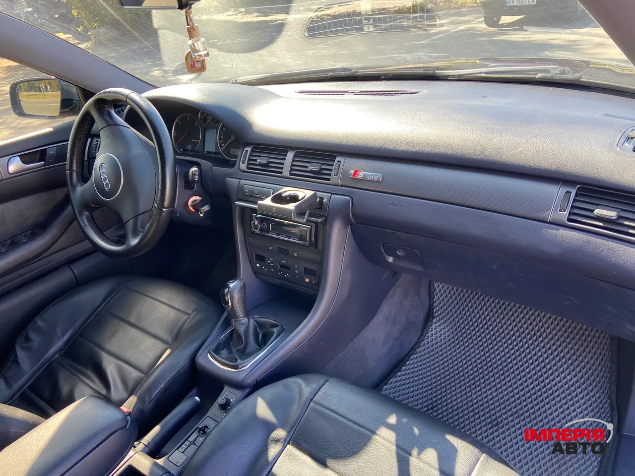 Audi A6 - фото 10