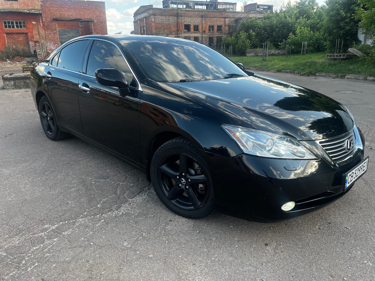 Lexus ES - фото 10