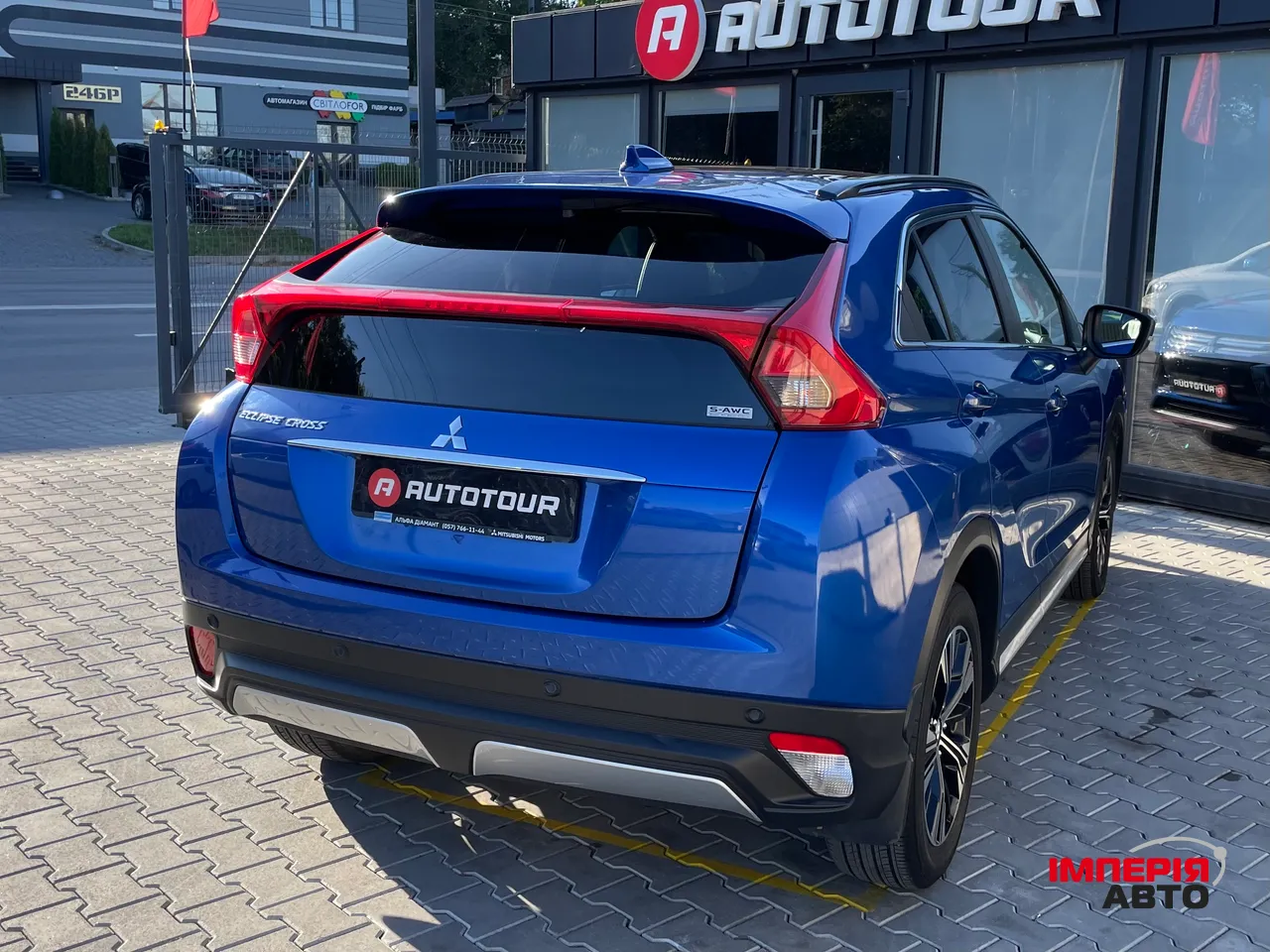 Mitsubishi Eclipse Cross - фото 8