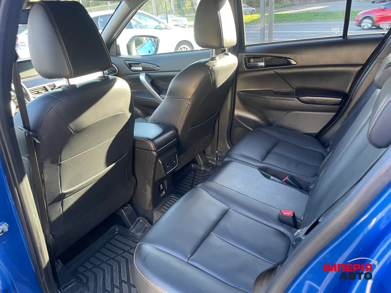 Mitsubishi Eclipse Cross - фото 6