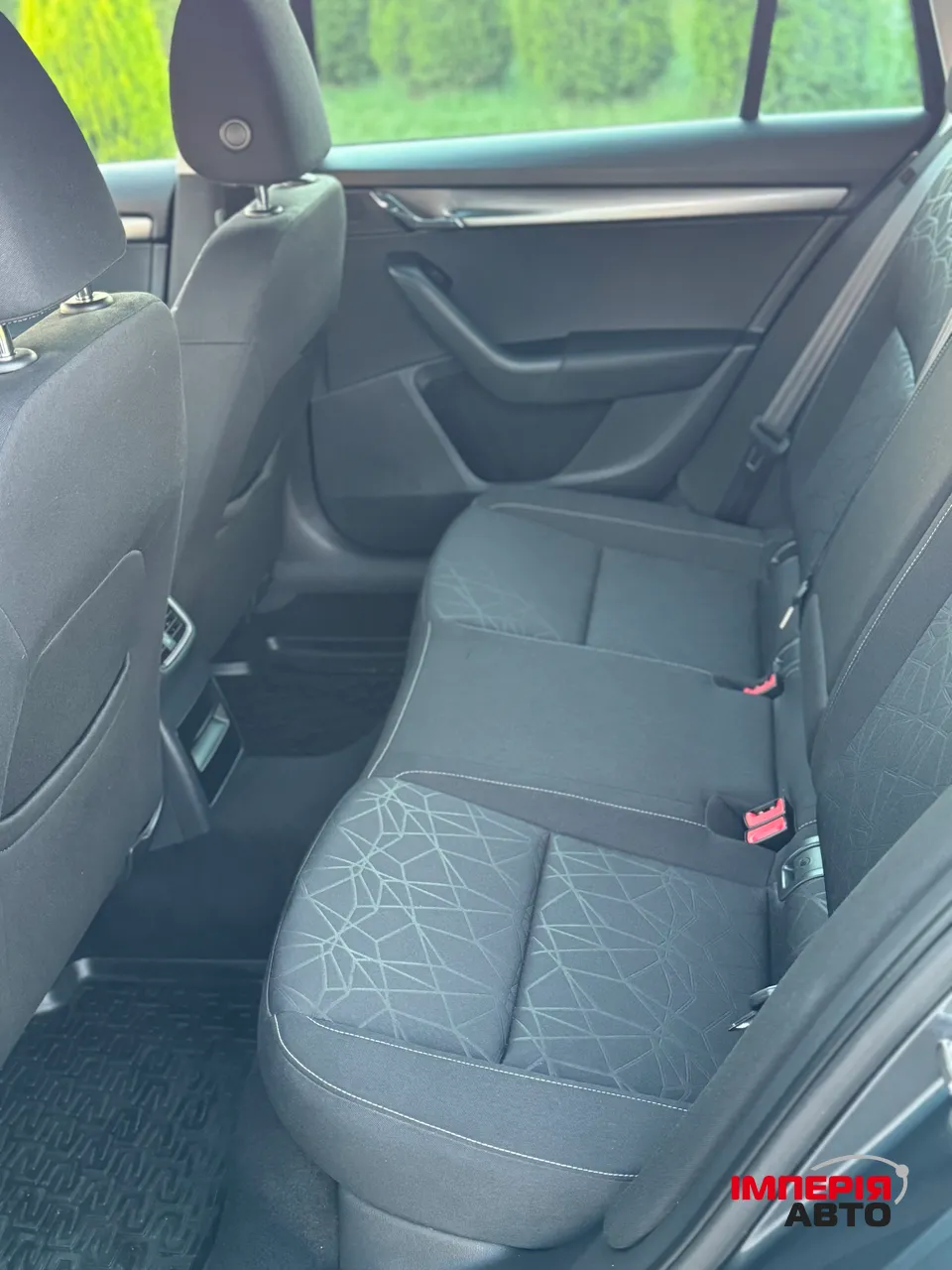 Skoda Octavia - фото 10