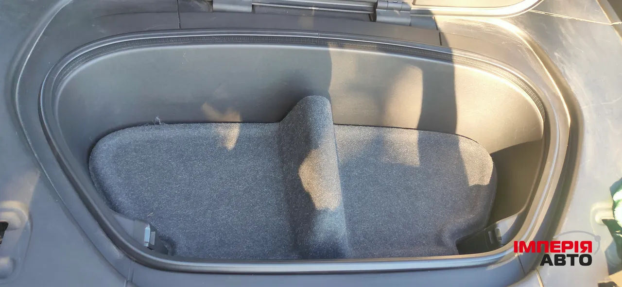 Volvo XC40 - фото 32