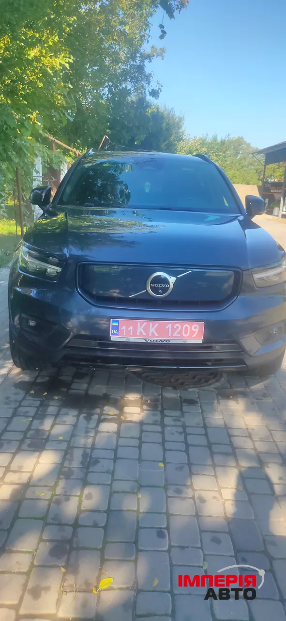 Volvo XC40 - фото 7