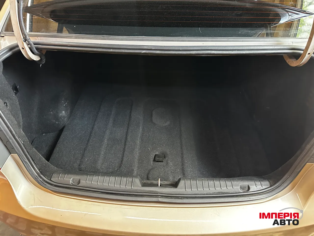 Chevrolet Cruze - фото 7