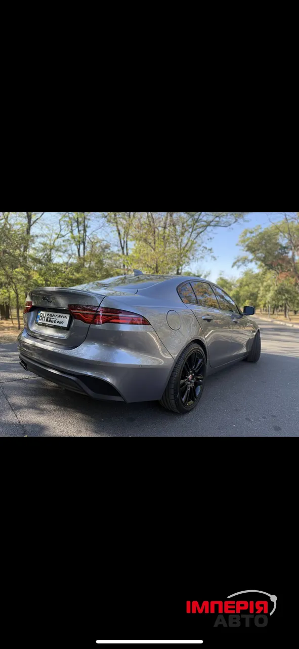 Jaguar XE - фото 4