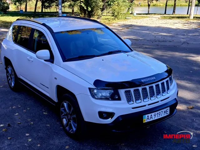 Jeep Compass - фото 3