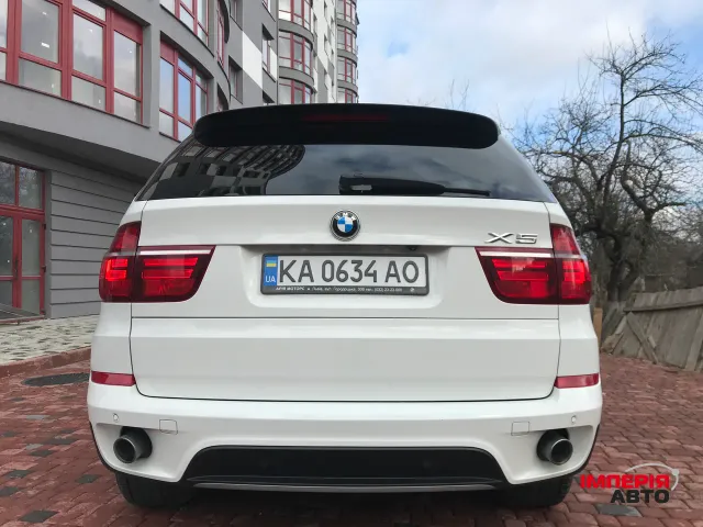 BMW X5 - фото 2