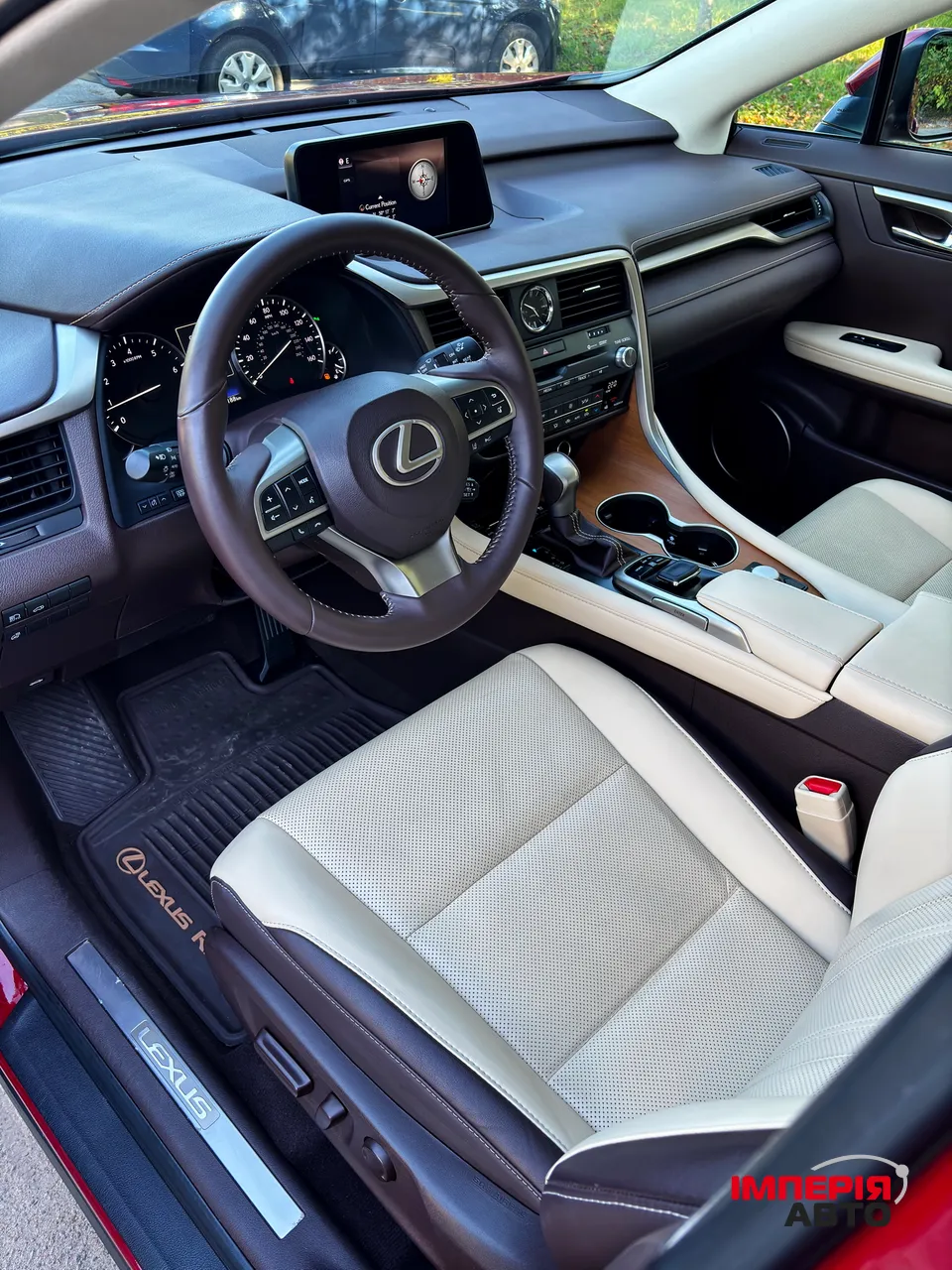 Lexus RX - фото 10