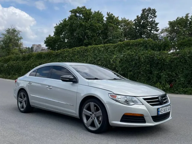 Volkswagen Passat CC - фото 5