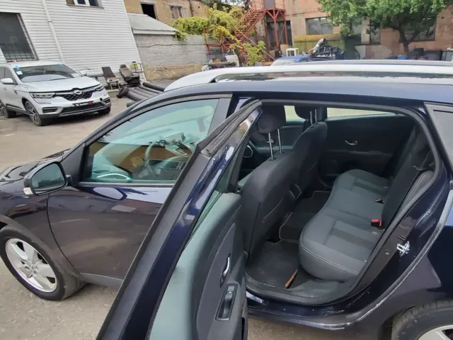 Renault Megane - фото 4