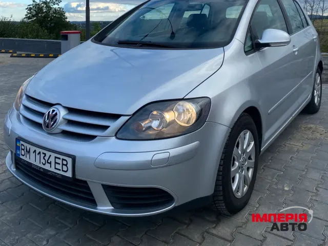 Volkswagen Golf Plus - фото 1