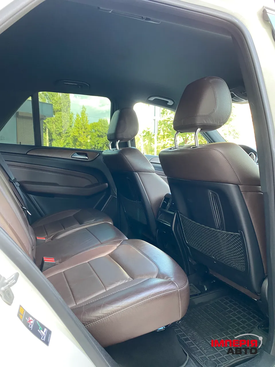 Mercedes-Benz M-Класс - фото 28